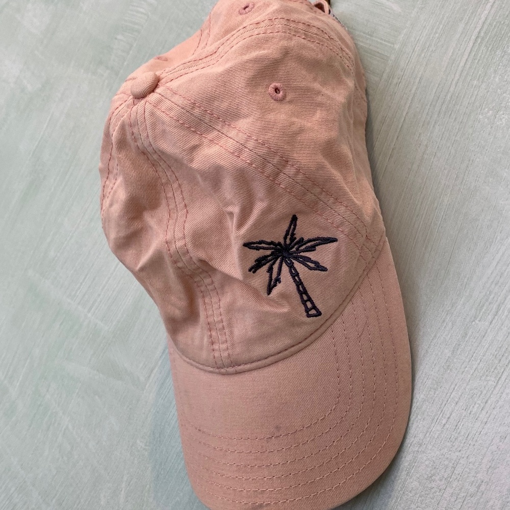 Peach Palm Tree Cap